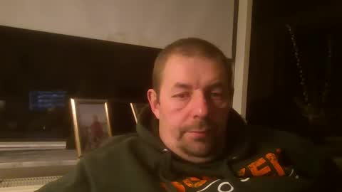 danishman1980 online show from November 17, 10:01 pm