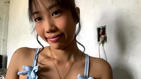 Louise online show from May 28, 3:37 am