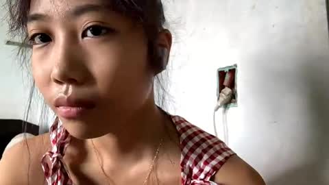 Louise online show from May 31, 5:39 am