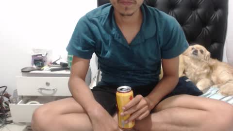 Darwin Daniel Segura Parra online show from March 2, 7:15 am