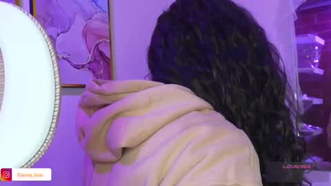 Danna Lovs online show from March 7, 11:07 am