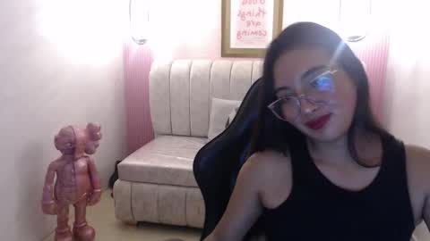 danna_sweet_s online show from October 23, 9:04 pm