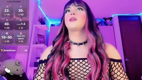 dannadolls online show from April 1, 5:32 pm