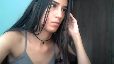 Dannali22 online show from August 9, 6:45 pm