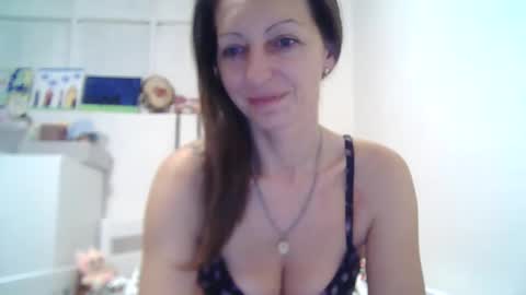 dannica1 online show from January 13, 9:00 pm