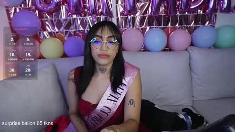    online show from November 11, 8:00 pm