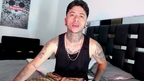 Danny  online show from January 25, 4:57 pm