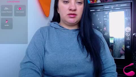 Snapshot of dannyroussette chatting on January 17, 11:38 am Follow me  Control lovense free D online show from January 17, 11:38 am