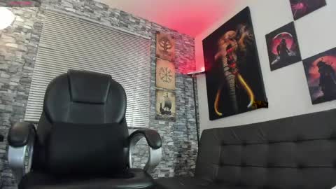 dante_bellini online show from May 11, 2:45 pm