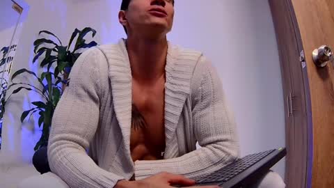 Dante online show from December 5, 12:03 am