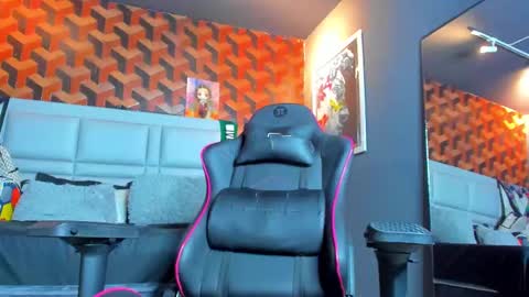 Dany online show from March 8, 7:16 am