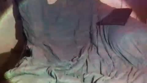 Danny online show from February 19, 2:33 am