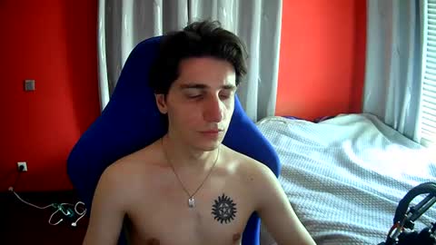 danywhiteyb online show from July 5, 10:44 am
