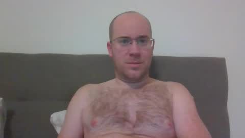 Snapshot of danzel87 chatting on February 19, 5:16 am Danny online show from February 19, 5:16 am