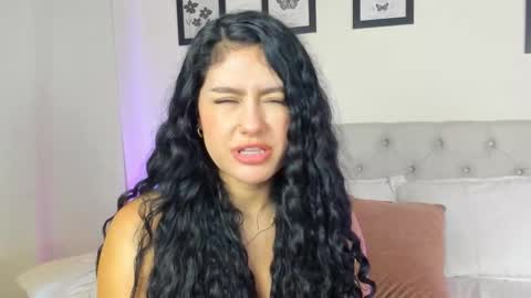 Antonella Mora online show from January 11, 4:57 pm