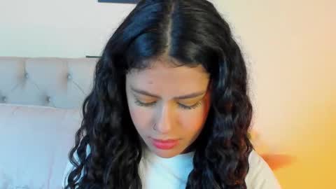 Antonella Mora online show from October 18, 1:26 pm