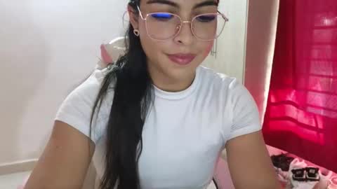 daphne_grayy online show from February 5, 10:02 pm