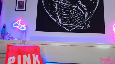 Daphne Madison online show from March 11, 5:35 pm