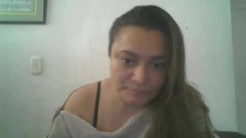 dapnne online show from March 25, 5:42 pm