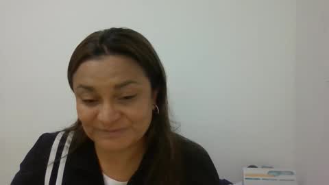 dapnne online show from January 13, 7:10 pm