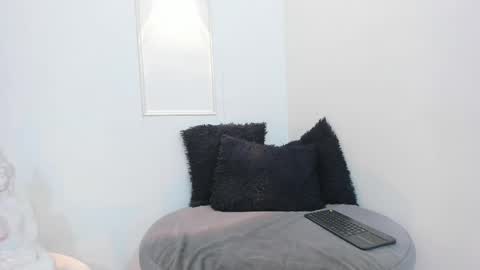 dapphne online show from November 14, 9:16 pm