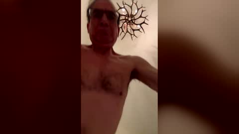 Daranow online show from March 22, 4:49 am