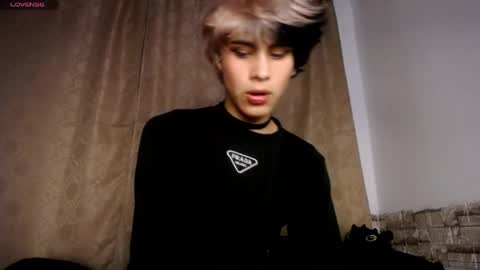 DARA online show from April 23, 4:42 am