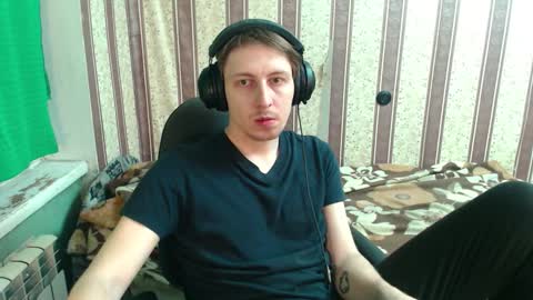 darienlarge online show from October 29, 6:30 pm