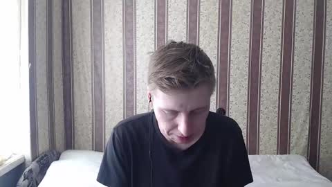 darienlarge online show from March 11, 10:40 am