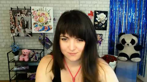 Snapshot of darina_m_ chatting on February 20, 8:50 am Darina online show from February 20, 8:50 am