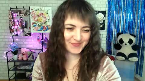 Snapshot of darina_m_ chatting on March 8, 9:06 am Darina online show from March 8, 9:06 am