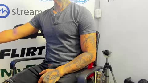 the king of cums online show from January 25, 9:36 am