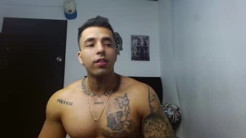 Darius Phoenix  online show from October 16, 12:32 am