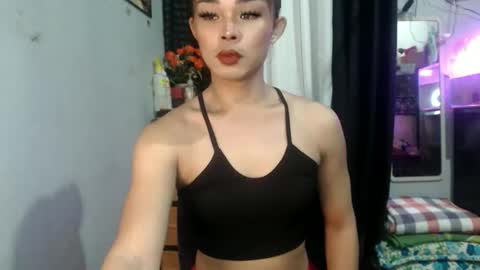 Snapshot of dark_angelxxx94 chatting on October 27, 2:11 am yushico online show from October 27, 2:11 am