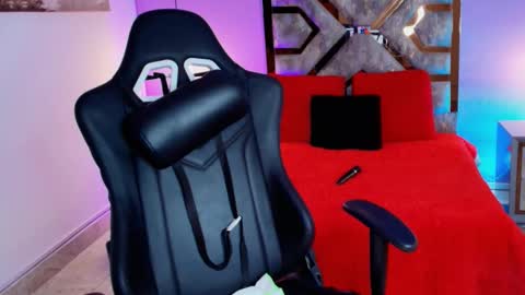 CELESTE online show from November 2, 3:50 am