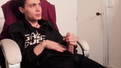 dark_sun333 online show from January 15, 3:15 am