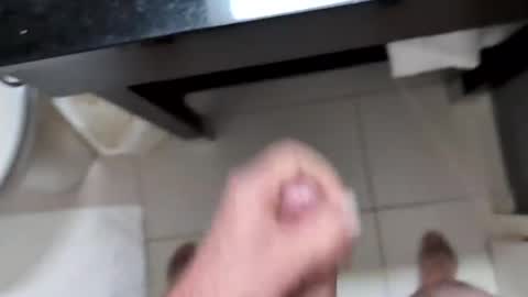 darkale24759843 online show from April 9, 9:15 am