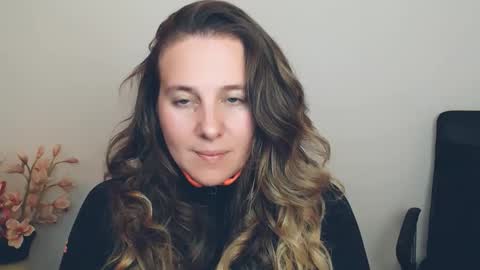 Anna online show from October 2, 9:24 pm