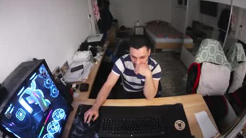 darkschneider_ online show from February 16, 11:37 pm