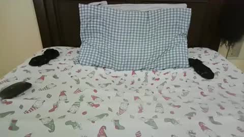 darkskinebony online show from November 29, 1:52 pm