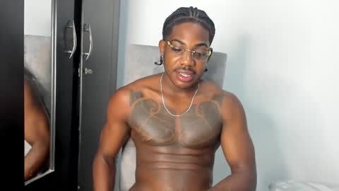 Darktemp  online show from March 11, 12:19 pm