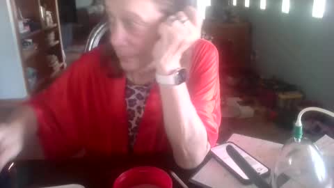 darla_darling1222101 online show from March 10, 12:26 am