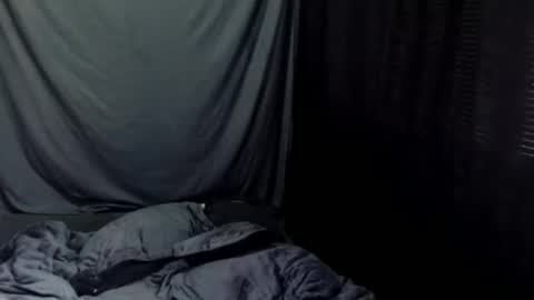 darling_and_dante online show from January 2, 3:29 pm