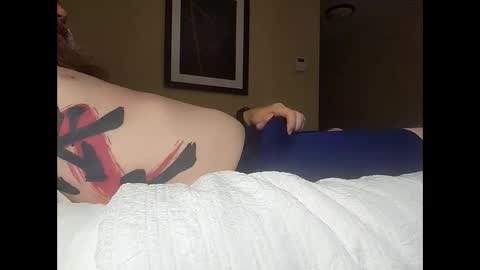 Snapshot of darthraider76 chatting on October 7, 2:29 am DarthRaider online show from October 7, 2:29 am