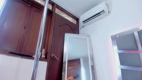 Dasha Foxxx online show from March 3, 6:35 pm