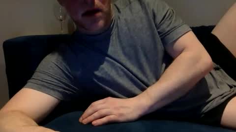 daveb709709709 online show from February 8, 3:21 am