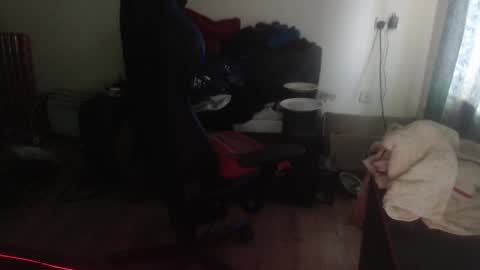 dave online show from December 16, 9:04 am