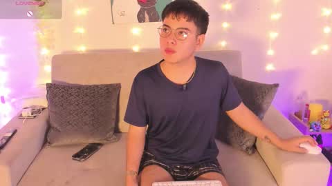 david_and_friend online show from February 10, 12:41 pm