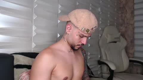 David col11 online show from November 22, 4:55 am