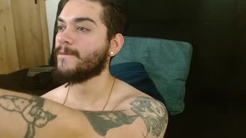 Twitter davidsanctum online show from October 23, 10:32 pm